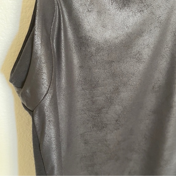 Halogen Faux Leather Black Media Sleeveless Top Size Small - Picture 6 of 8